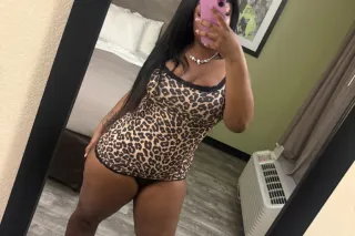 New In Town 💋!! Let Me Be Your Little DayDream 🫧💭 - Image 3