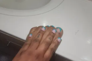 inn Call me misses inn and out come see me show.I could show you what it's all about - Image 5