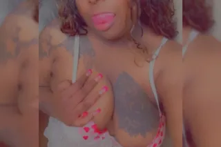 Ready To Play Incalls And Outs - Image 1