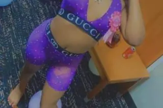 horny freak ready 2 be fucked and punished💦 - Image 1